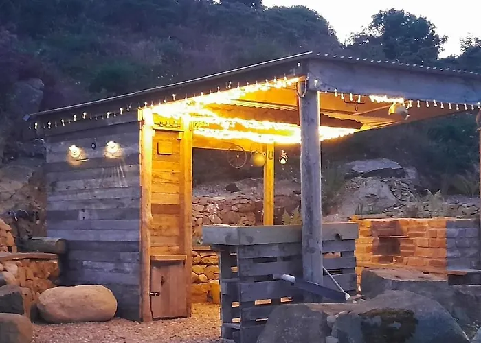 Fairy Hill At Rosemount Glamping